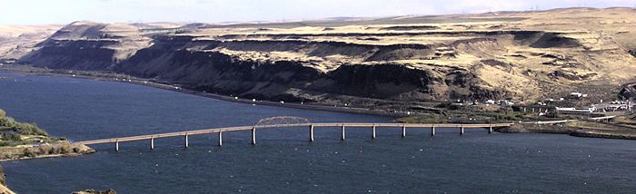 700px-SamHillMemorialBridge