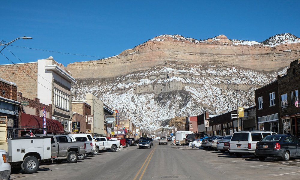 We Know They Are There- But We Can’t See Them – Travel With Jil and Mike